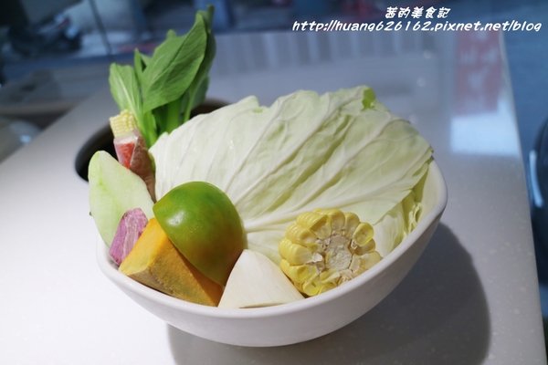 清香火鍋城：【台北松山區】松山區八德路涮涮鍋『清香火鍋城』南京三民站