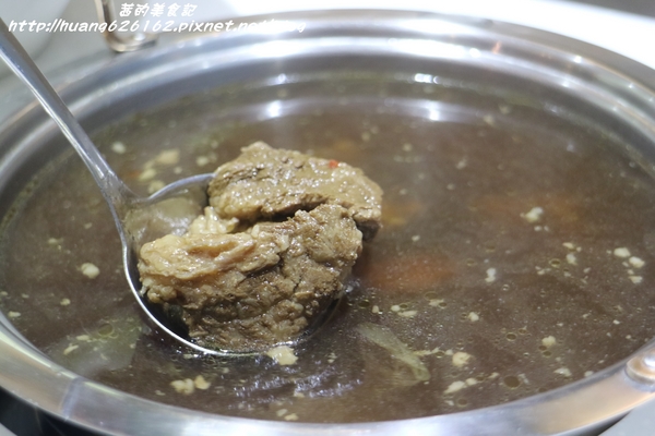 清香火鍋城：【台北松山區】松山區八德路涮涮鍋『清香火鍋城』南京三民站