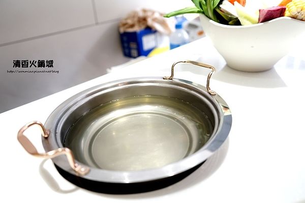 清香火鍋城:【捷運小巨蛋站優質鍋物/松山區八德路涮涮鍋 推薦】新鮮, 天然,味美... ✿✿ 清香火鍋城 ✿✿ (完整菜單)