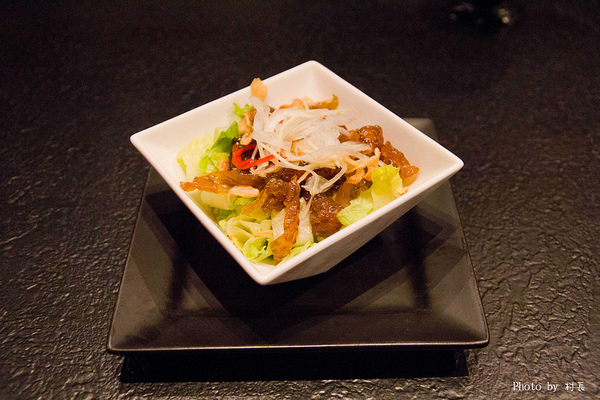 藝奇新日本料理(夢時代店):【食記】{高雄。前鎮區}藝奇ikki。新日本料理