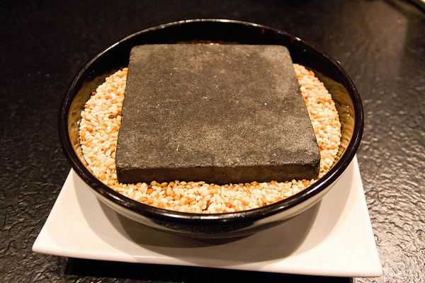 藝奇新日本料理(夢時代店):【食記】{高雄。前鎮區}藝奇ikki。新日本料理