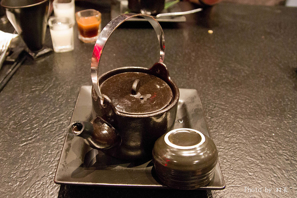 藝奇新日本料理(夢時代店):【食記】{高雄。前鎮區}藝奇ikki。新日本料理