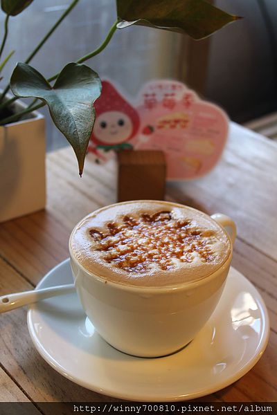 塔吉特千層蛋糕專賣店(台北信義人文館):台北/信義 【人氣千層蛋糕名店-塔吉特千層蛋糕,心真的完全被收服了啦~】塔吉特千層蛋糕專賣店(台北信義人文館)