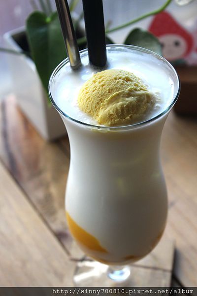 塔吉特千層蛋糕專賣店(台北信義人文館):台北/信義 【人氣千層蛋糕名店-塔吉特千層蛋糕,心真的完全被收服了啦~】塔吉特千層蛋糕專賣店(台北信義人文館)