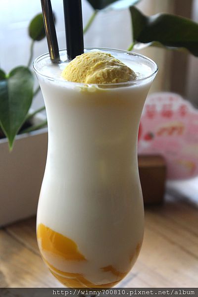 塔吉特千層蛋糕專賣店(台北信義人文館):台北/信義 【人氣千層蛋糕名店-塔吉特千層蛋糕,心真的完全被收服了啦~】塔吉特千層蛋糕專賣店(台北信義人文館)