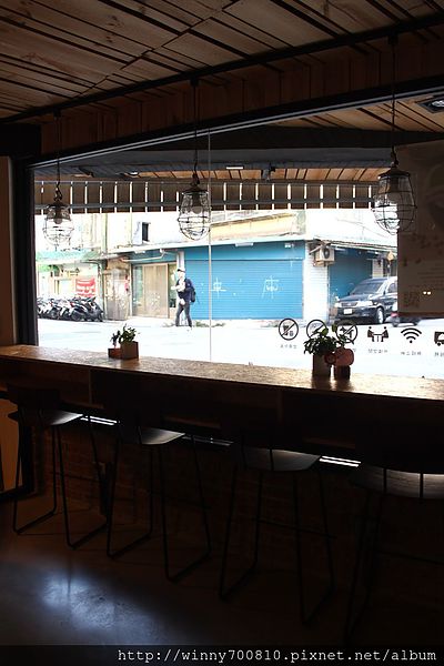 塔吉特千層蛋糕專賣店(台北信義人文館):台北/信義 【人氣千層蛋糕名店-塔吉特千層蛋糕,心真的完全被收服了啦~】塔吉特千層蛋糕專賣店(台北信義人文館)