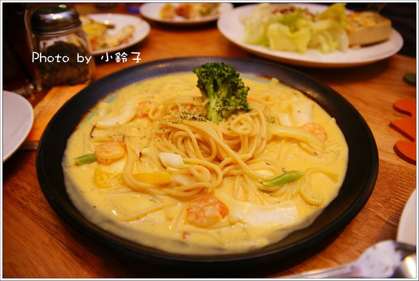 慢慢來PIZZA屋：「慢慢來PIZZA屋」享受慢慢來的悠閒片刻時光