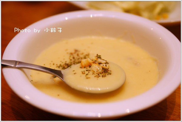 慢慢來PIZZA屋：「慢慢來PIZZA屋」享受慢慢來的悠閒片刻時光