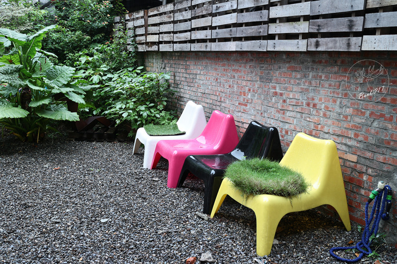 Banbi217 美食旅遊: dear Deer 小路咖啡.平假日無限時咖啡館下午茶(台北古亭捷運站)