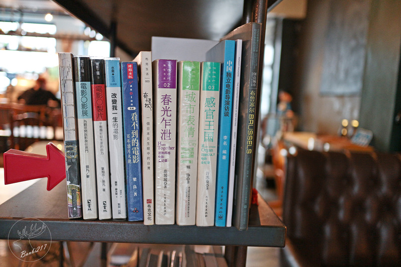 Banbi217 美食旅遊: dear Deer 小路咖啡.平假日無限時咖啡館下午茶(台北古亭捷運站)