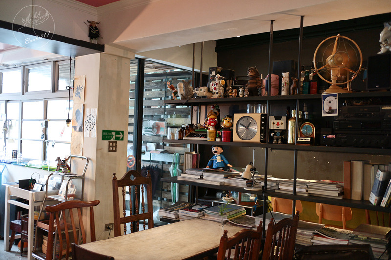 Banbi217 美食旅遊: dear Deer 小路咖啡.平假日無限時咖啡館下午茶(台北古亭捷運站)