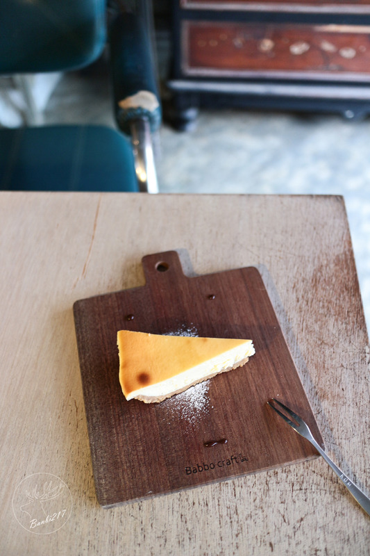 Banbi217 美食旅遊: dear Deer 小路咖啡.平假日無限時咖啡館下午茶(台北古亭捷運站)