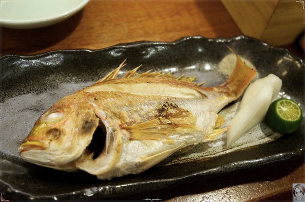 小六食堂：[試吃]台北捷運行天宮站小六食堂~無菜單料理之16道菜是要撐死誰XDD