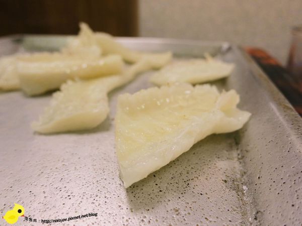 【台北】小六食堂日式料理-傳說中的名店、新鮮吃的到-炙燒鮭魚、比目魚