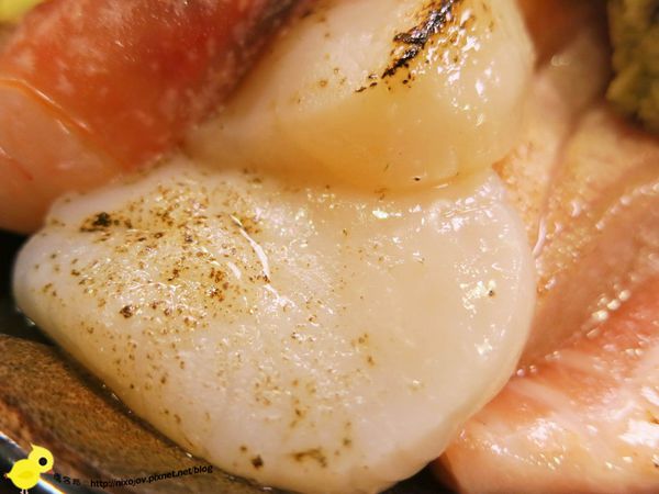 【台北】小六食堂日式料理-傳說中的名店、新鮮吃的到-炙燒鮭魚、比目魚