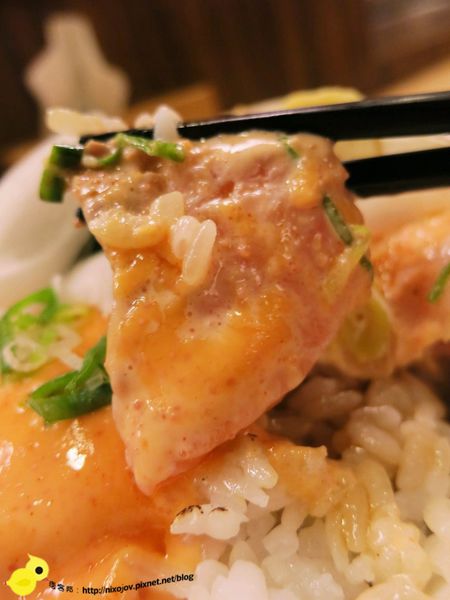 【台北】小六食堂日式料理-傳說中的名店、新鮮吃的到-炙燒鮭魚、比目魚