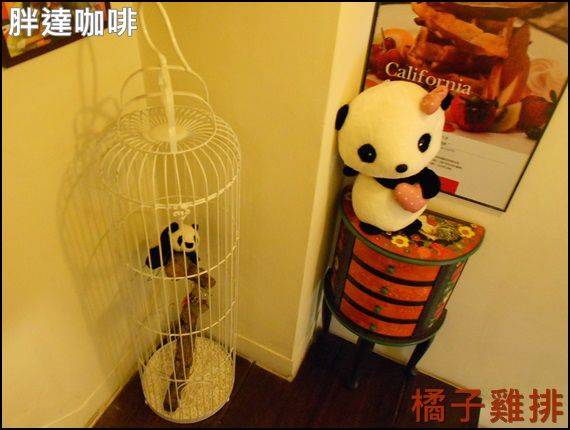 胖達咖啡輕食館 早午餐 下午茶專賣：口碑NO.26-台中-胖達咖啡輕食館-可愛熊貓拉花