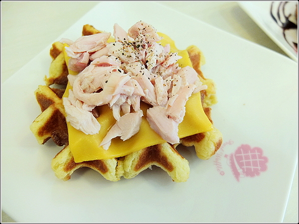 玻爾鬆餅(敦南店)：【團購券】我在「玻爾」遇見清脆甜蜜的珍珠糖鬆餅ღ