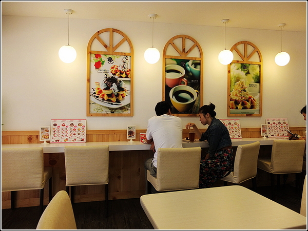 玻爾鬆餅(敦南店)：【團購券】我在「玻爾」遇見清脆甜蜜的珍珠糖鬆餅ღ