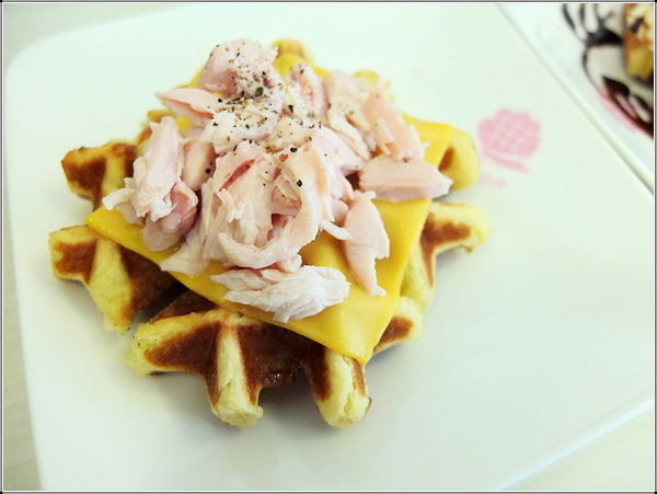 玻爾鬆餅(敦南店)：【團購券】我在「玻爾」遇見清脆甜蜜的珍珠糖鬆餅ღ