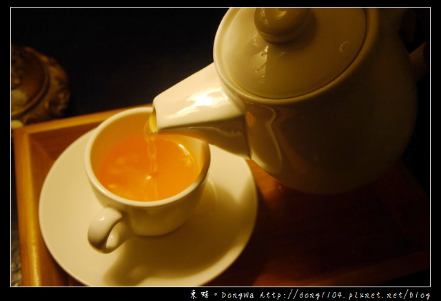 【台北食記】士林親子餐廳。伊莎貝拉風情館。兒童遊戲區