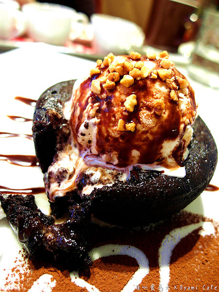 Oyami cafe：《試吃》巷弄中的Tiffany藍，女孩們尖叫吧！【Oyami Cafe】（西門町、鄉村風、咖啡、下午茶、甜點、義大利麵、捷運西門站）