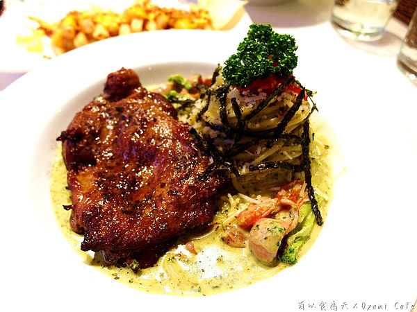 Oyami cafe：《試吃》巷弄中的Tiffany藍，女孩們尖叫吧！【Oyami Cafe】（西門町、鄉村風、咖啡、下午茶、甜點、義大利麵、捷運西門站）