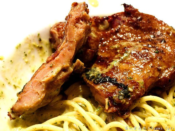 Oyami cafe：《試吃》巷弄中的Tiffany藍，女孩們尖叫吧！【Oyami Cafe】（西門町、鄉村風、咖啡、下午茶、甜點、義大利麵、捷運西門站）