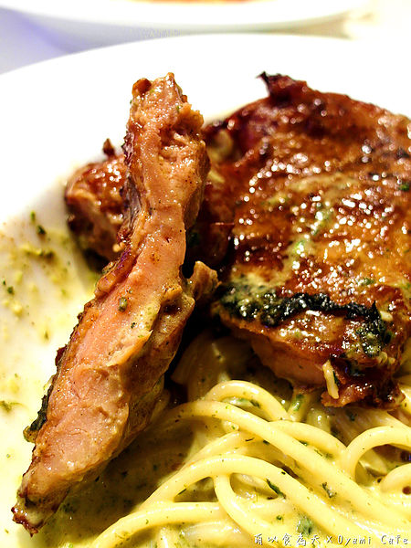 Oyami cafe：《試吃》巷弄中的Tiffany藍，女孩們尖叫吧！【Oyami Cafe】（西門町、鄉村風、咖啡、下午茶、甜點、義大利麵、捷運西門站）