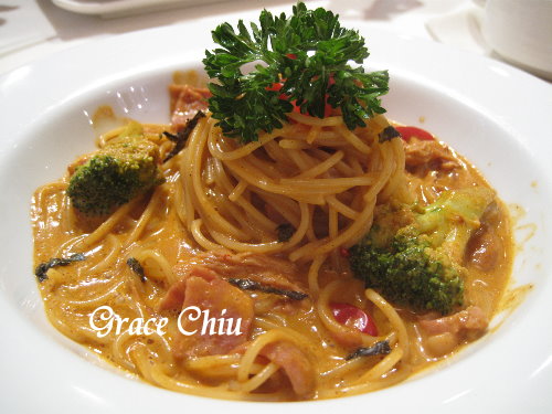 Oyami cafe:Oyami Café ~帶你走進浪漫故事的氛圍裡