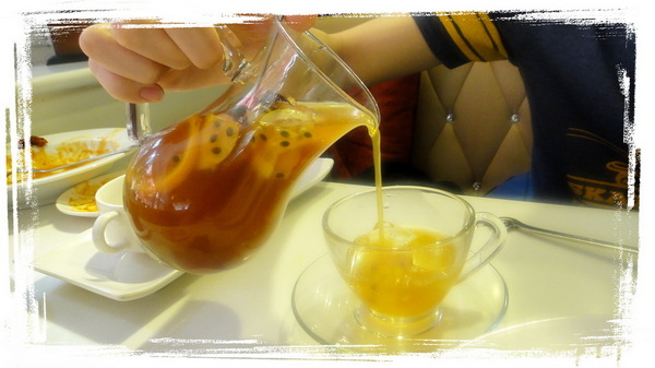 Oyami cafe：【台北西門】在Oyami cafe找到屬於你的白馬王子