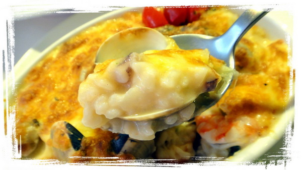 Oyami cafe：【台北西門】在Oyami cafe找到屬於你的白馬王子