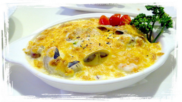 Oyami cafe：【台北西門】在Oyami cafe找到屬於你的白馬王子