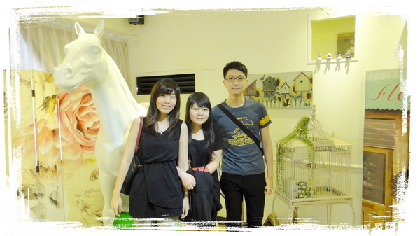 Oyami cafe：【台北西門】在Oyami cafe找到屬於你的白馬王子