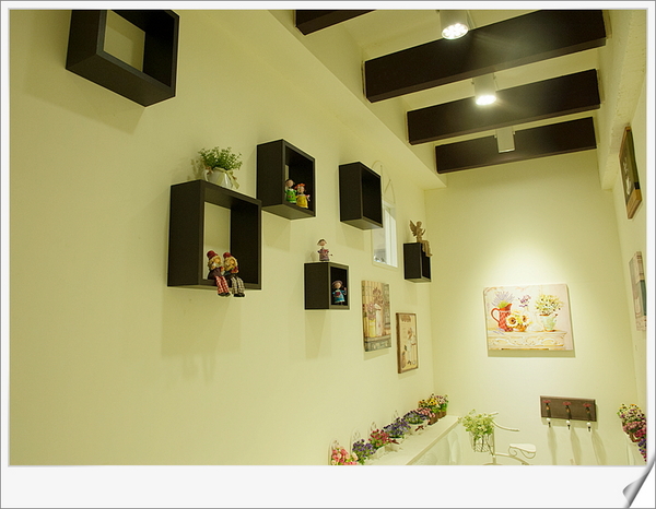 Oyami cafe：【Oyami cafe】 Mafia酸甜初體驗ღ超有料的海鮮燉飯ღ盆栽咖啡超好喝ღ