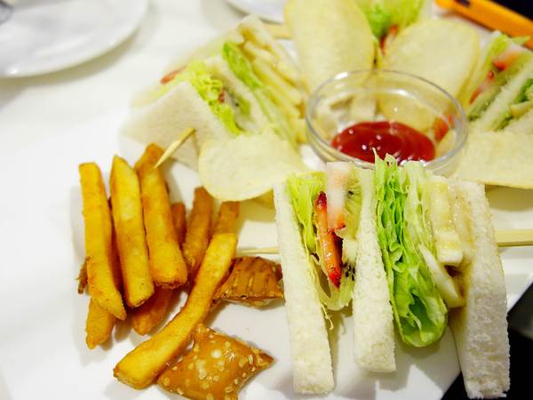 cm20140901___7f5de0a7e918a0f5822f96f7ec2