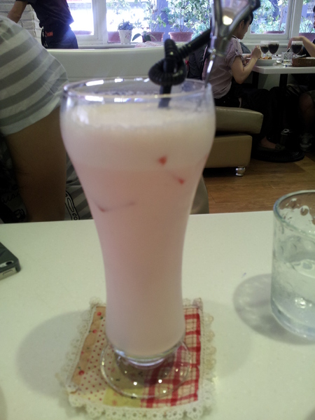 Oyami cafe： 【西門町】Oyami cafe　女孩的夢幻下午茶店