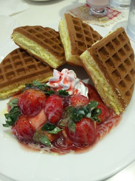 Oyami cafe： 【西門町】Oyami cafe　女孩的夢幻下午茶店