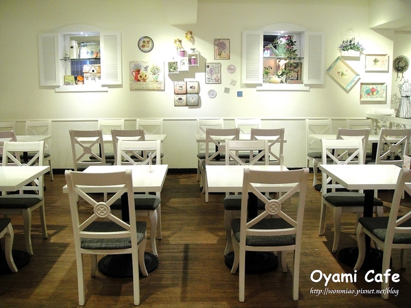 Oyami cafe：【台北市萬華區/食記】 西門町下午茶咖啡 / 鬆餅 / 義大利麵 ✿✿ Oyami Cafe ✿✿