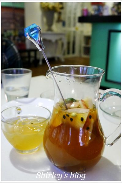 Oyami cafe：西門町‧Oyami cafe