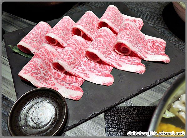 極黑和牛小排2480