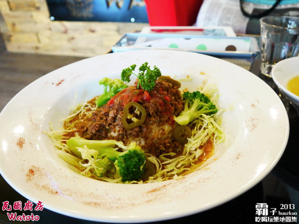 瓦圖廚房Watoto Diner：瓦圖廚房，一間有著非洲風元素的異國料理店～