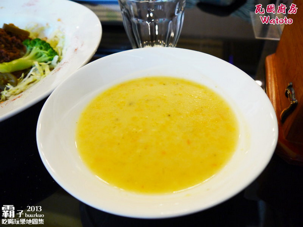 瓦圖廚房Watoto Diner：瓦圖廚房，一間有著非洲風元素的異國料理店～