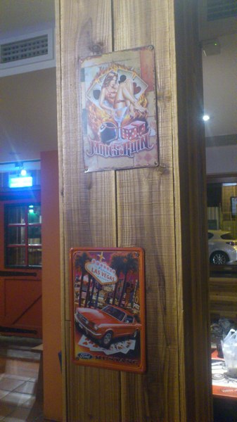 Hot Shock 哈燒庫美式餐廳：[台中][美食]Hot Shock 哈燒庫美式餐廳~享受純正美式風味