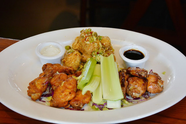 T.G.I.Friday's 星期五美式餐廳(阪急旗艦店)：[美食]TGI FRIDAYS 阪急旗艦店