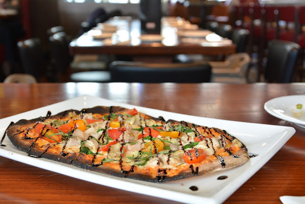 T.G.I.Friday's 星期五美式餐廳(阪急旗艦店)：[美食]TGI FRIDAYS 阪急旗艦店