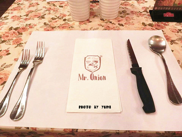 Mr.Onion天母洋蔥牛排餐廳(柏地店)：【台中食記】餐點內容及口味皆有待加強@Mr.Onion天母洋蔥牛排餐廳