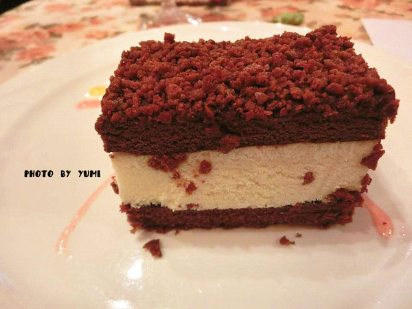 Mr.Onion天母洋蔥牛排餐廳(柏地店)：【台中食記】餐點內容及口味皆有待加強@Mr.Onion天母洋蔥牛排餐廳