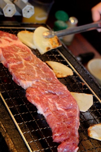 鑽木取火日式燒肉(新莊泰林店):【美食。新北】中秋過了,也要繼續吃烤肉 ❤鑽木取火❤