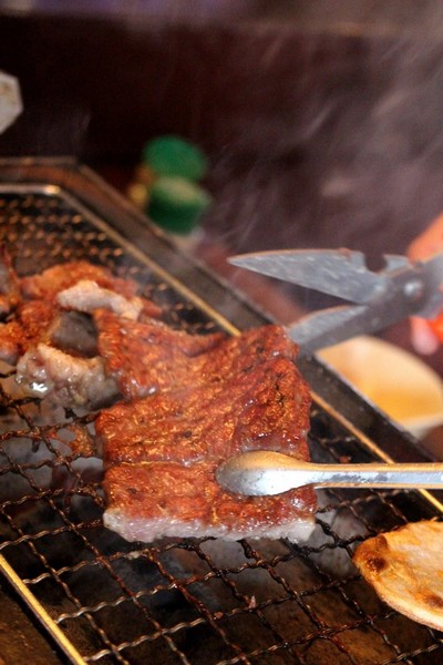 鑽木取火日式燒肉(新莊泰林店):【美食。新北】中秋過了,也要繼續吃烤肉 ❤鑽木取火❤